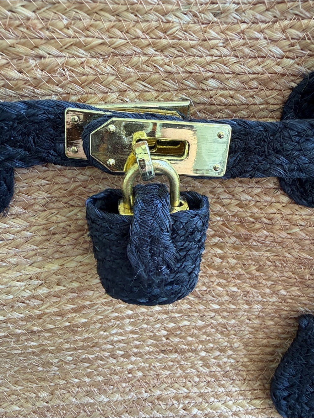 Woven Straw Birkin Style Purse with Navy Trim/Accents and Gold tone hardware. - Picture 9 of 10